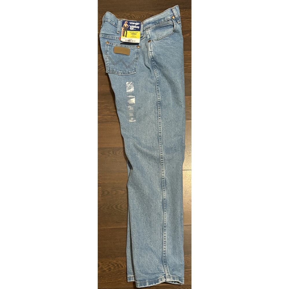 Women’s wrangler jean natural rise 1014MWZAT 3x30 Slim Fit Tapered Boot Cut